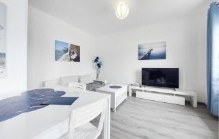 Stunning Home In Royan With Wifi - 4