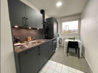 T2 7 Lys - central, terrasse, garage - 1