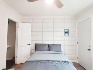 Cozy 2B1B Guest House with Private Entrance and Parking - El Monte - 5