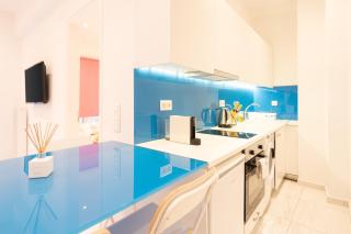 Amazing Modern Central Apt in Athens - Athens - 5