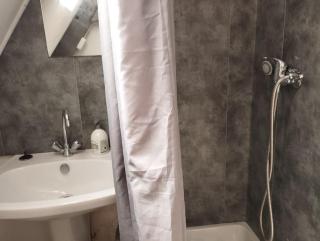 Hypercentre, proche halage et rue principale - 1
