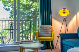 Ashview 01- Luxury - Free Parking - Staines upon Thames - 1