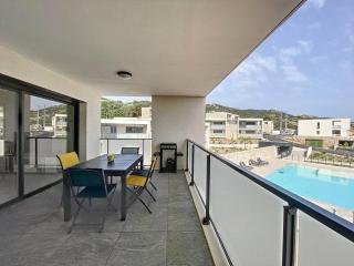 Grand T3 vue sur la baie de Calvi - 1