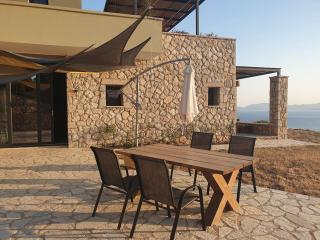 Casa Bonita 2 Bedroom apt with the Best view in Town! - Palairos - 5