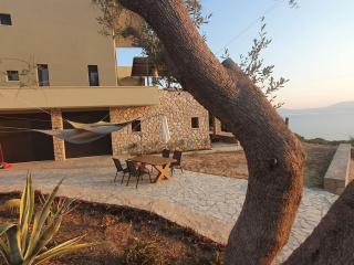 Casa Bonita 2 Bedroom apt with the Best view in Town! - Palairos - 7
