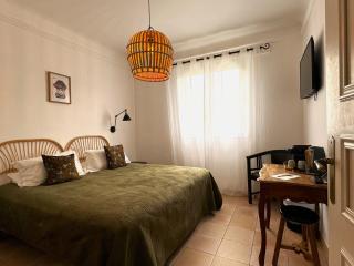 Hotel Les Flots Bleus - Le Lavandou - 9