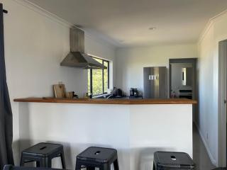 Te Awa Holiday Home - 7