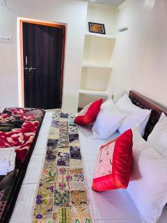 Hotel Mirage - Jaisalmer - 4