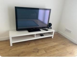 Sleeps6-WiFi-Parking-Ideal for Tradesmen-Garden - Airdrie - 7