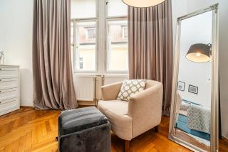 Spacious two-bedroom apartment in Old Town - 4