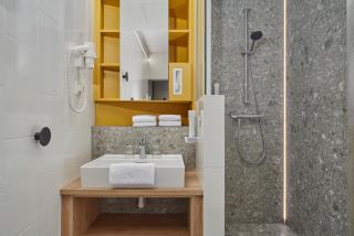 H2O Hotel-Therme-Resort, für Familien mit Kindern - Bad Waltersdorf - 4