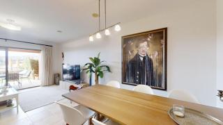 Luxury Ground Floor Apartment with Spa Facilities - 2