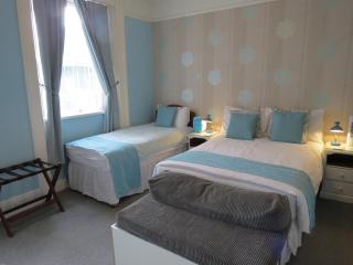 Ambassador Guest House - Paignton - 8