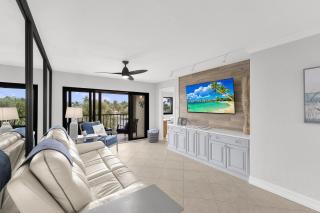 Condo with views of Smokehouse Bay and walk to food - Marco Island - 8