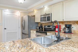 2075 Shoreline Tower - Popular Choice - Free Beach Setup - Destin - 3