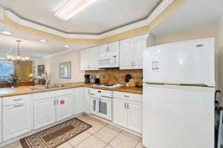 2054 Shoreline Towers Beach Front spacious with open balcony - Destin - 3