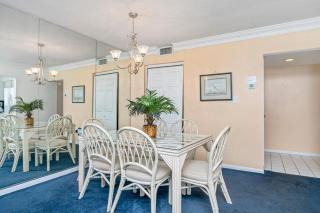 1116 - Shoreline Towers Beach Side 3 Bedroom Condo - Destin - 4