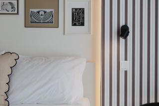 The Black & White - Svolio Hospitality - Komotini - 3