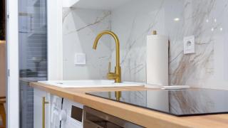 Central Studio - Bright & Modern - Private Terrace - AirCon - Near Train & Beach - Nice - 7