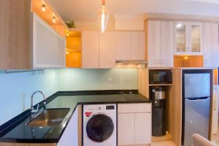 Nice and Elegant 2BR at Menteng Park Apartment By Travelio - Jakarta - 5