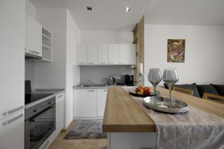 REVON Art-deco Apartment Laurinska - Bratislava - 5