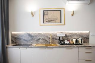 KIKI stay and art - 7