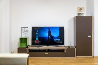 Central Apartments - Green - 1