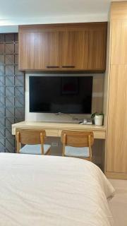 A cozy home feel with a city view - The Capitol at Sitari - 9
