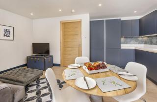 Coach House Loft - York - 5