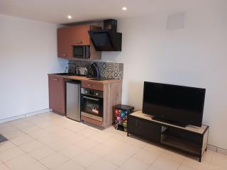 Joli studio au calme - 7