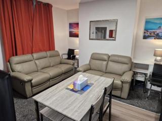 Chester Le Street's Emerald 3 Bed House - 4