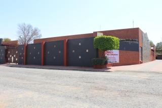 Jowie's Bed & Breakfast - Lichtenburg - 7