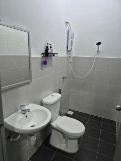 Rizqi Homestay - Rawang - 9