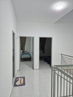 Rizqi Homestay - Rawang - 5