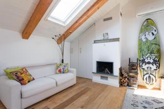 Garibaldi Loft By Dimorra - 2