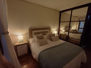 Céntrico apartamento con parking - Oviedo - 7