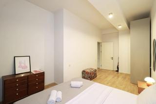 Modern Central Apt Near Stamba - By Wehost - Tbilisi - 6