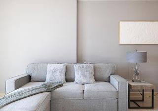 Elegant 1-Bed Waterfront Living - Dubai - 4