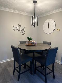 Six Flags Family and Team Sports Vacation Home - Lithia Springs - 9