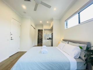 Independent Room with onsuite and small kitchen - Brisbane - 0