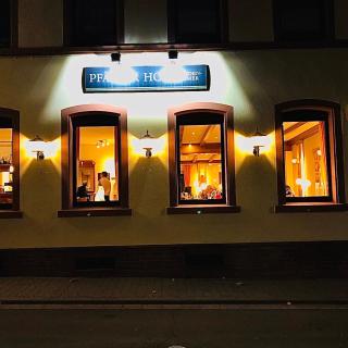 Hotel Pfälzer Hof - 8