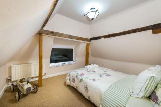 NEW Till Cottage & Riverside Gardens nr Stonehenge - Winterbourne Stoke - 4