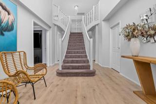 Exclusive Luxury Oasis Tumbi Umbi NSW - Berkeley Vale - 4