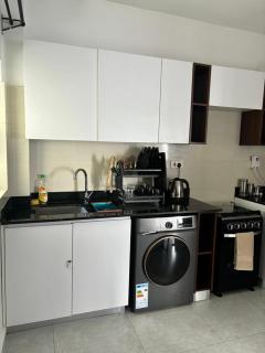 1 Bedroom with a Washing Machine - 7