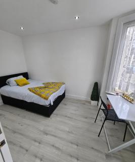 Executive Gillingham home - Gillingham - 1