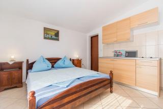 Apartments Antique Ivo - Vodice - 5