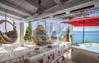 Cozy Home In Crikvenica With Jacuzzi - Crikvenica - 0