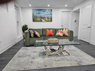 Cosy Spacious 2 bedrooms - Oakville - 0