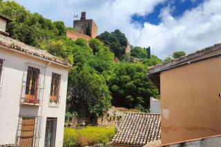 La Casa del Cuento, Atico con vistas a la Alhambra - Granada - 0
