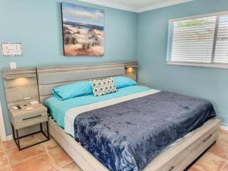 Flamingo Palms - Fort Lauderdale - 3
